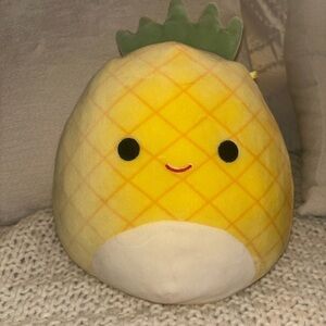 10” Maui the Pineapple Squishmallow